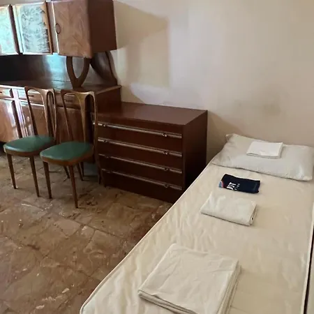 Amin'S B&B-3